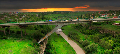 Міст Лань, що біжить